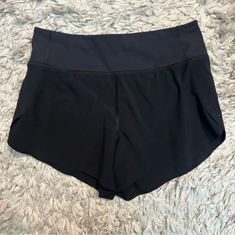 Athleta Run With It Shorts